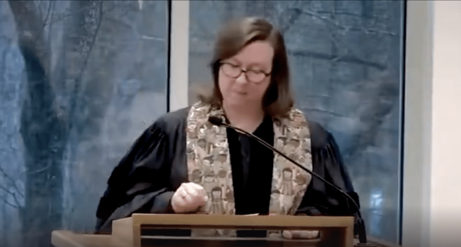 (WATCH) Female pastor says “Jesus would take women to get abortions and would be a clinic escort.”